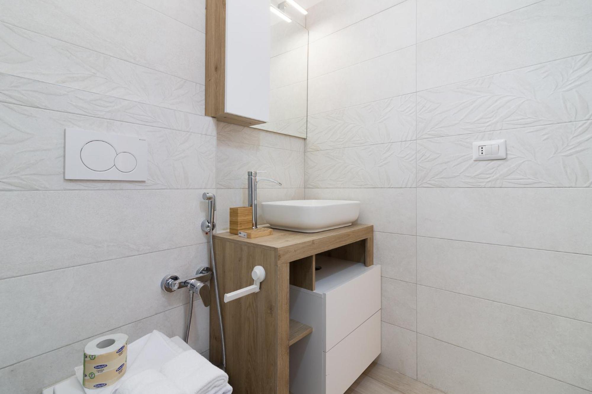Nel Cuore Dei Navigli - Home Suite Μιλάνο Εξωτερικό φωτογραφία